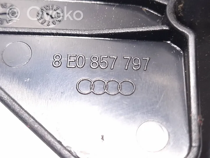 Audi A4 S4 B7 8E 8H Hebilla del cinturón del medio (trasero) 8e085773901c