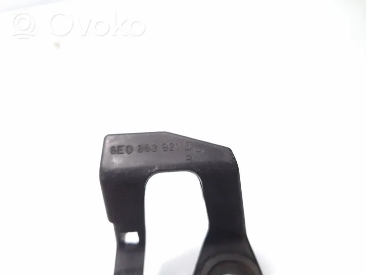 Audi A4 S4 B7 8E 8H Supporto di montaggio del parafango 8e0853921d