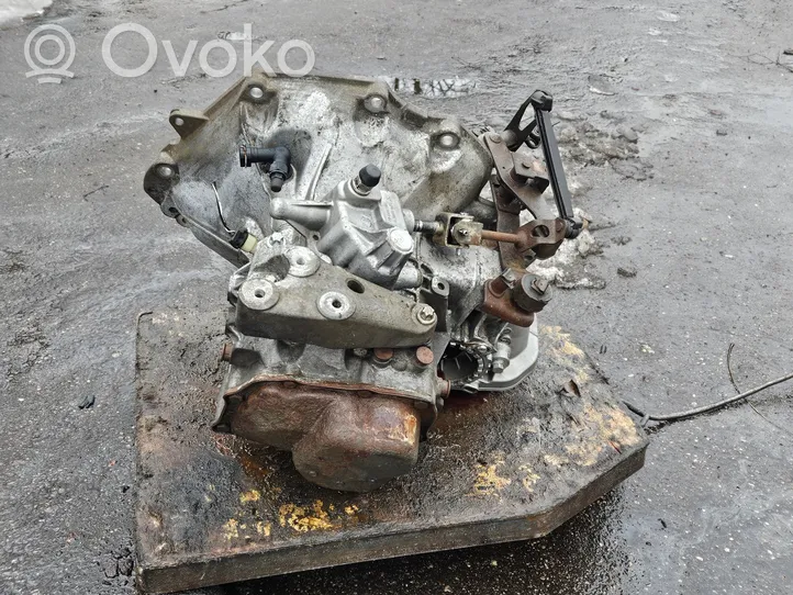 Opel Astra G Manual 5 speed gearbox 90400209