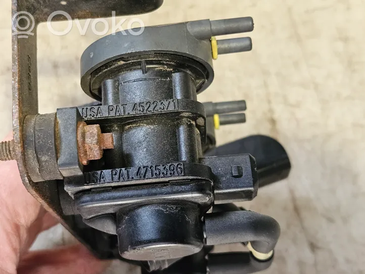 Opel Signum Turbo solenoid valve 4522371