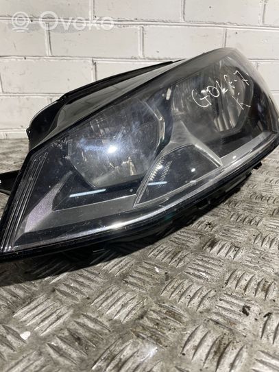 Volkswagen Golf VII Lampa przednia 5G2941005