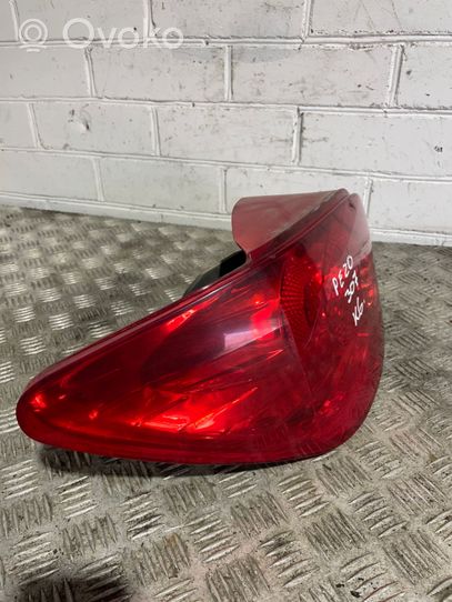 Peugeot 307 Lampa tylna 557677