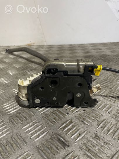 Audi A6 S6 C7 4G Serrure de porte avant 8J2837016