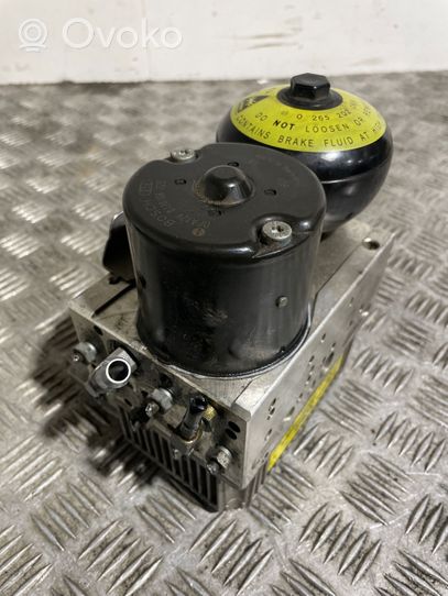 Mercedes-Benz E W211 ABS Pump 0265960061