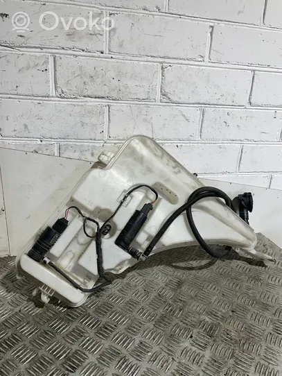 BMW 4 F32 F33 Serbatoio/vaschetta liquido lavavetri parabrezza 7241679