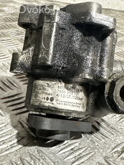 Audi A4 S4 B7 8E 8H Ohjaustehostimen pumppu 8E0145155N