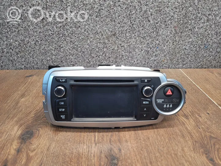 Toyota Yaris Radio/CD/DVD/GPS-pääyksikkö 