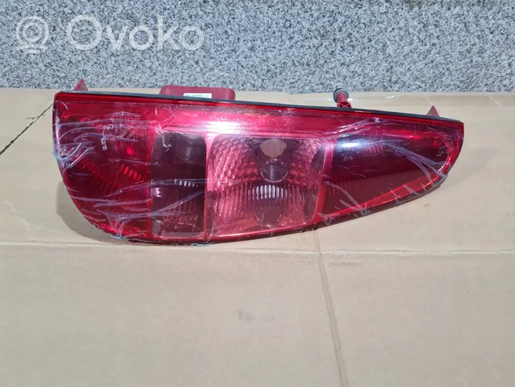 Peugeot 807 Takavalot 1488387080