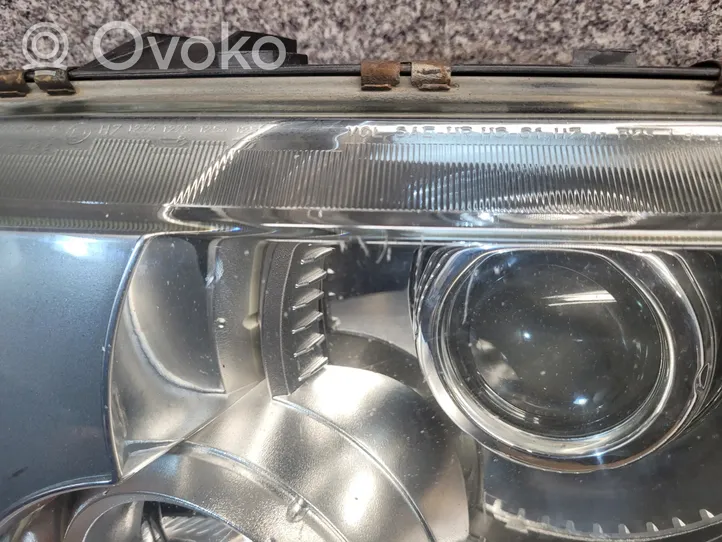 Land Rover Range Rover L322 Lampa przednia 