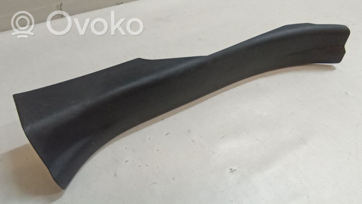 Toyota Auris E180 Takaoven kynnyksen suojalista 6791802300