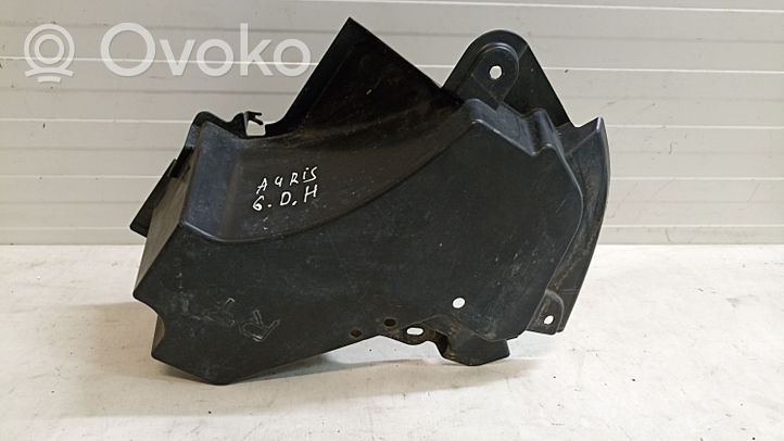 Toyota Auris E180 Alustakaukalon verhoilu 5822702010