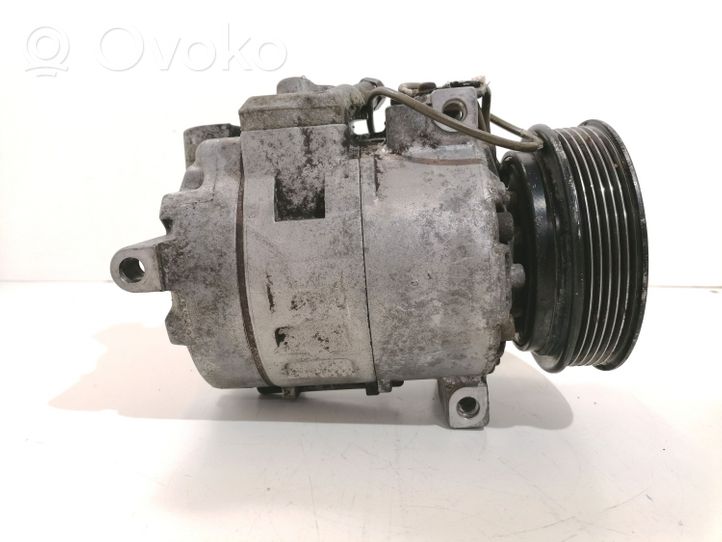 Audi A8 S8 D2 4D Compresor (bomba) del aire acondicionado (A/C)) 4D0260805B