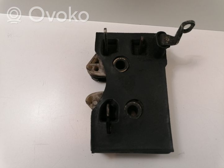 Audi 80 90 S2 B4 Etuoven lukko 893837015A