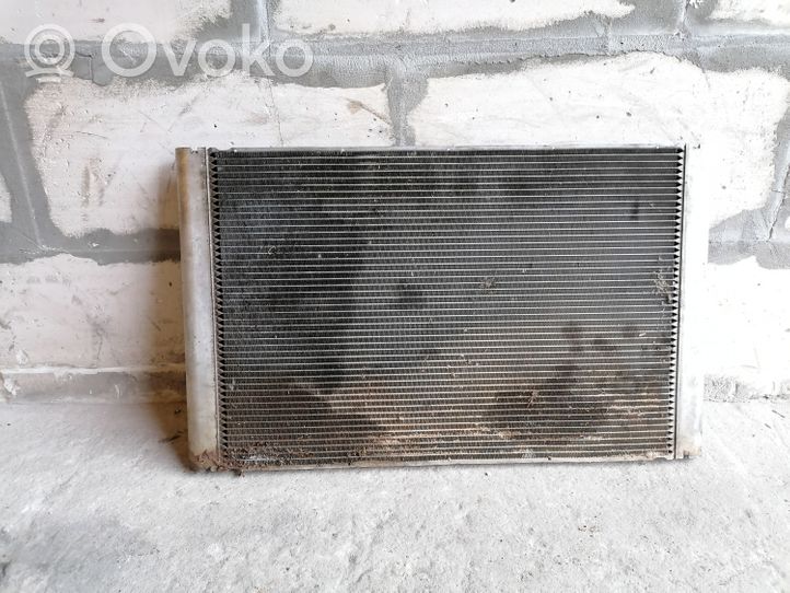 Audi A8 S8 D3 4E Radiateur de refroidissement 4E0121251