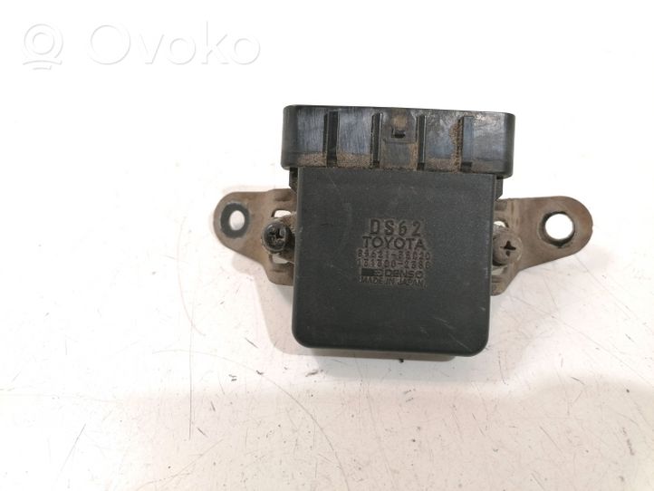 Toyota Land Cruiser (HDJ90) Wzmacniacz / Moduł zapłonu 8692136020