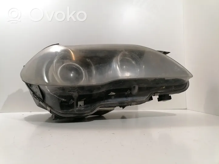 BMW 7 E65 E66 Lampa przednia 6937232