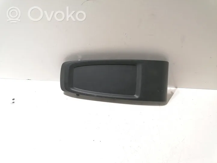 Volvo V40 Kita salono detalė 31348025