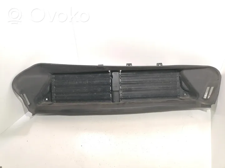Volvo V40 Déflecteur d'air de radiateur de refroidissement 31383814