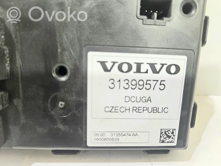 Volvo V40 Vetokoukun ohjainlaite/moduuli 31399575