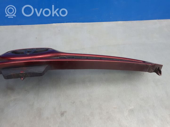 Toyota Corolla Verso E121 Griglia anteriore 531110f0208679064020