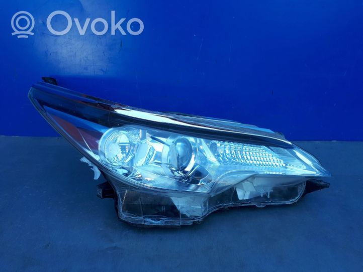 Toyota Fortuner an160 Faro/fanale KOITO0K59