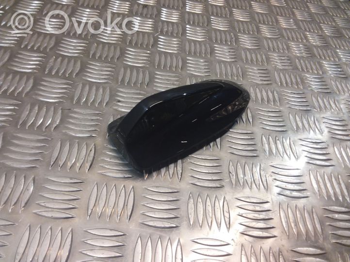 Volvo S60 Stogo (GPS) antenos dangtelis 39850329