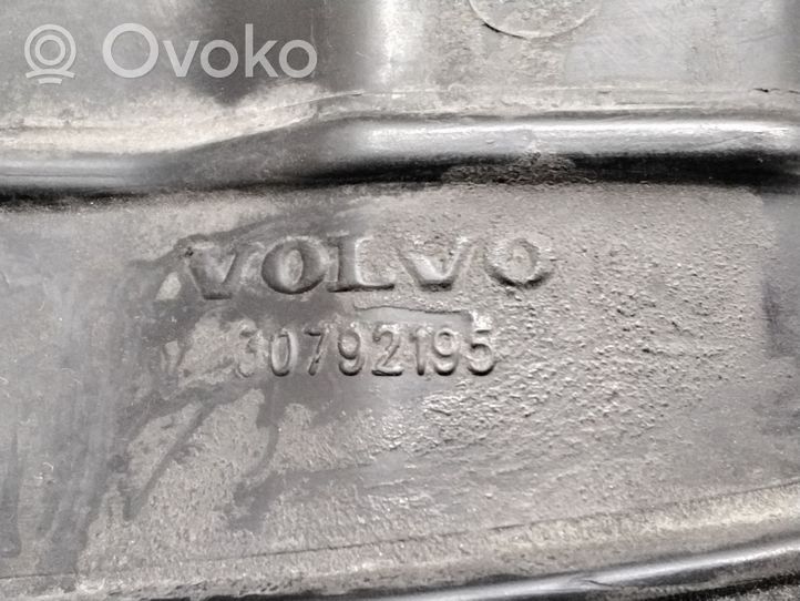 Volvo V70 Tuyau d'admission d'air 30792195
