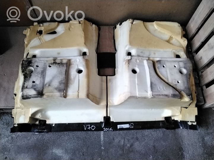 Volvo V70 Wykładzina podłogowa tylna 39827073