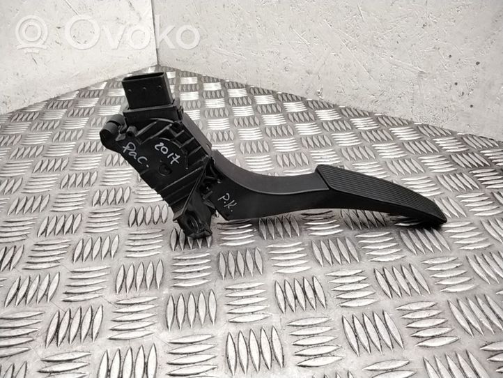 Chrysler Pacifica Accelerator throttle pedal 04581677AB