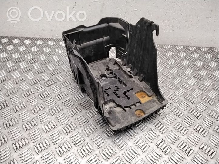 Volvo V70 Vassoio scatola della batteria 31299569