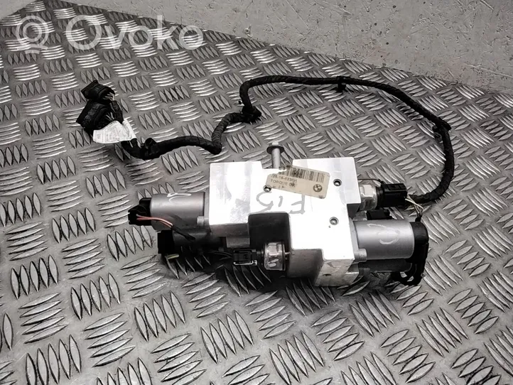 BMW X5 F15 Active stabilizer control/valve assembly 6794578