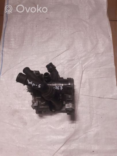 Volkswagen PASSAT B8 Thermostat 