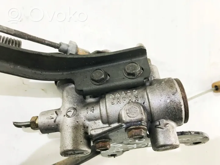 Subaru Outback Clutch slave cylinder 