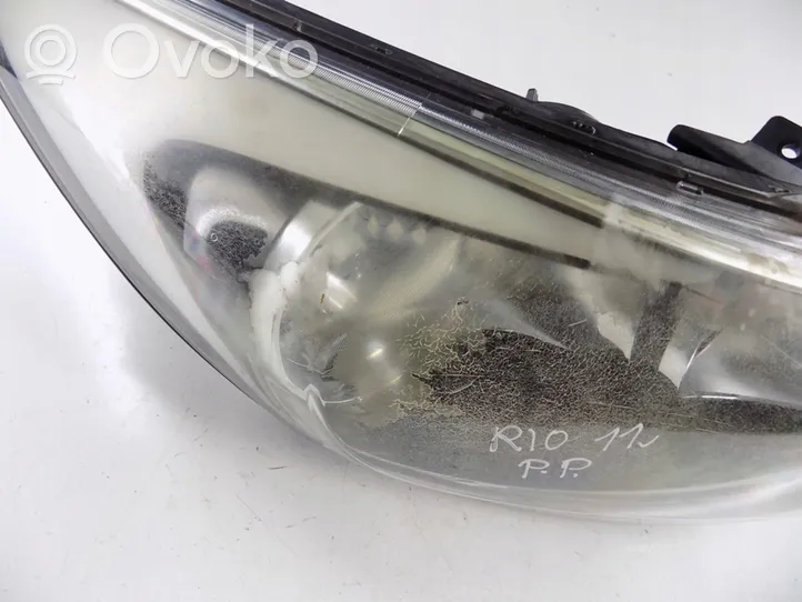 KIA Rio Lampa przednia 