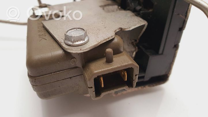 Iveco Daily 35 - 40.10 Front door lock 