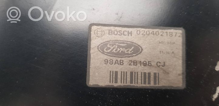 Ford Focus Wspomaganie hamulca 98AB2B195CJ