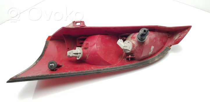 Ford Focus Lampa tylna XS4X13404