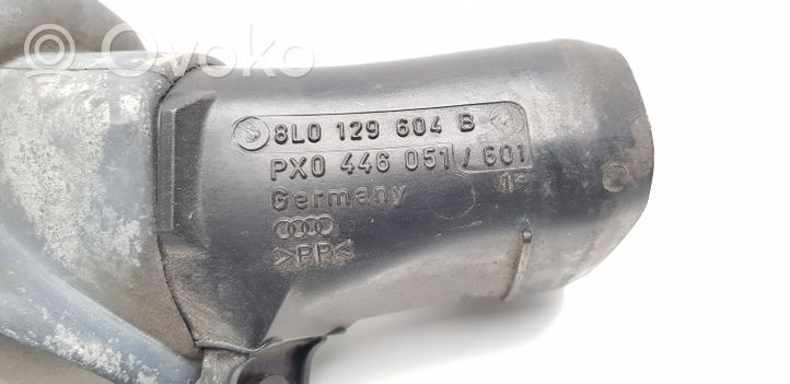 Audi A3 S3 8L Część rury dolotu powietrza 8L0129604B