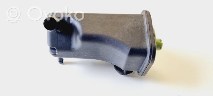 Volkswagen Polo III 6N 6N2 6NF Serbatoio/vaschetta del liquido del servosterzo 6X0422371