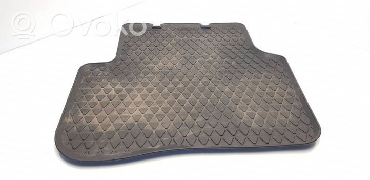 Volkswagen PASSAT B6 Tapis de sol arrière 3C0061511