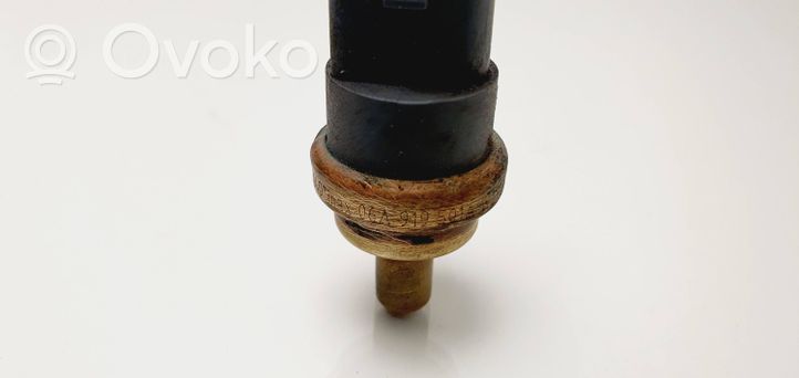 Volkswagen PASSAT B6 Sonde de température de liquide de refroidissement 06A919501A