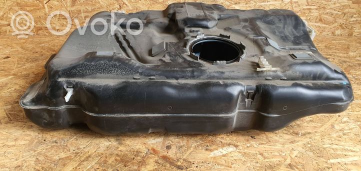 Mercedes-Benz A W176 Réservoir de carburant A2464702901