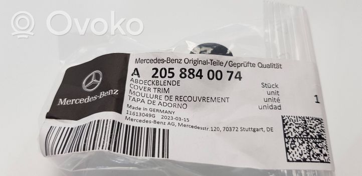 Mercedes-Benz E W213 Etupysäköintitutkan anturin pidike (PDC) A2058840074