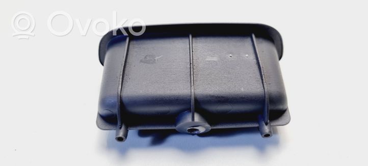 Toyota Prius (XW20) Rivestimento per maniglia portiera posteriore 7481112060