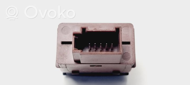 Audi A4 S4 B7 8E 8H Interruptor para abrir la puerta trasera 4F0959833