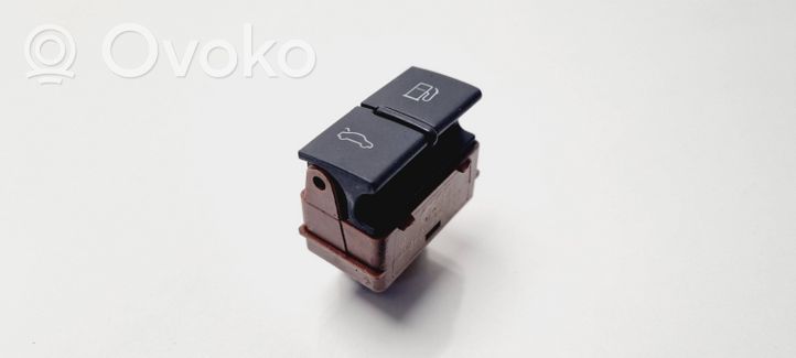 Audi A4 S4 B7 8E 8H Tailgate opening switch 4F0959833