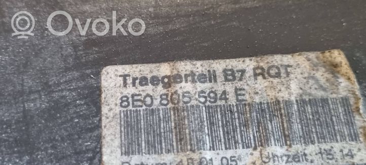 Audi A4 S4 B7 8E 8H Jäähdyttimen kehyksen suojapaneeli 8E0805594E