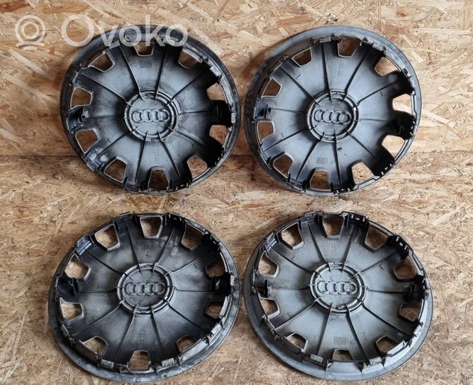 Audi A4 S4 B7 8E 8H R 16 riteņa dekoratīvais disks (-i) 4B0601147D