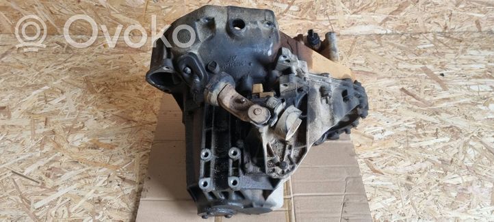 Seat Alhambra (Mk1) Manual 5 speed gearbox 957T7F098