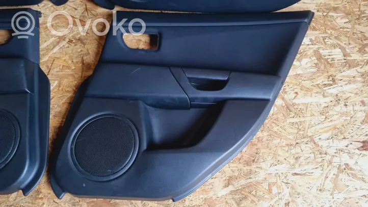 Mazda 3 I Kit garniture de panneaux intérieur de porte BR2D68550A02